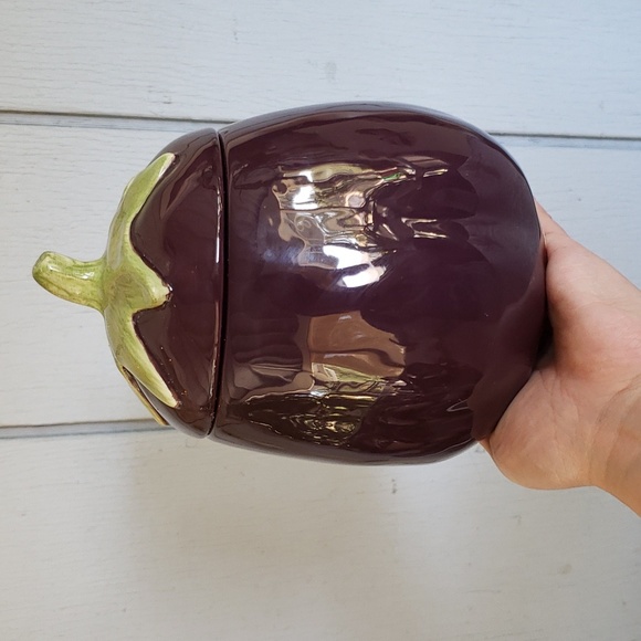 Eggplant Lidded Container Hearth and Home Designs - Picture 13 of 13
